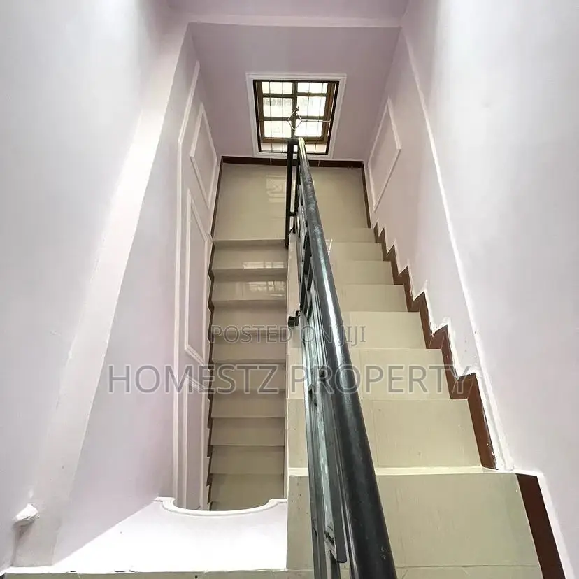 4bdrm House in Ununio Beach, Kinondoni for sale in Kinondoni