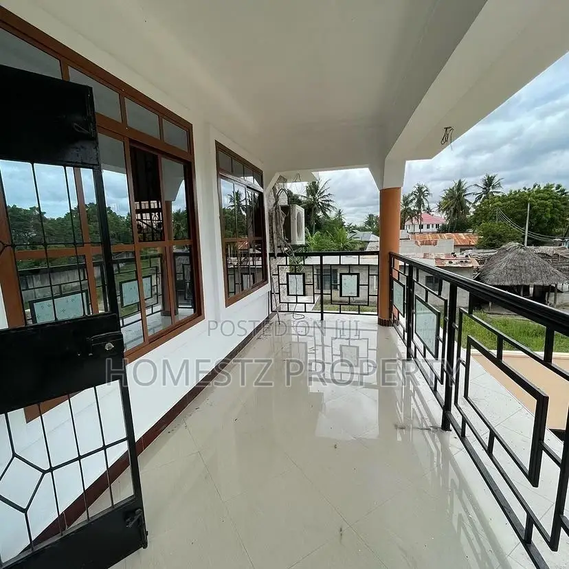 4bdrm House in Ununio Beach, Kinondoni for sale in Kinondoni