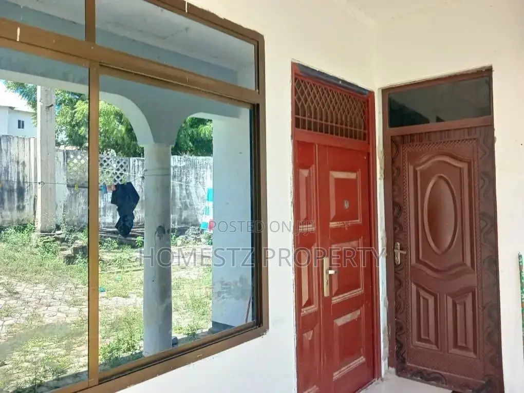 3bdrm House in Kimara, Kinondoni for sale in Kinondoni