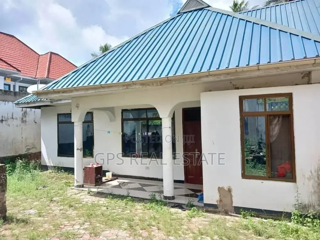 3bdrm House in Kimara, Kinondoni for sale in Kinondoni