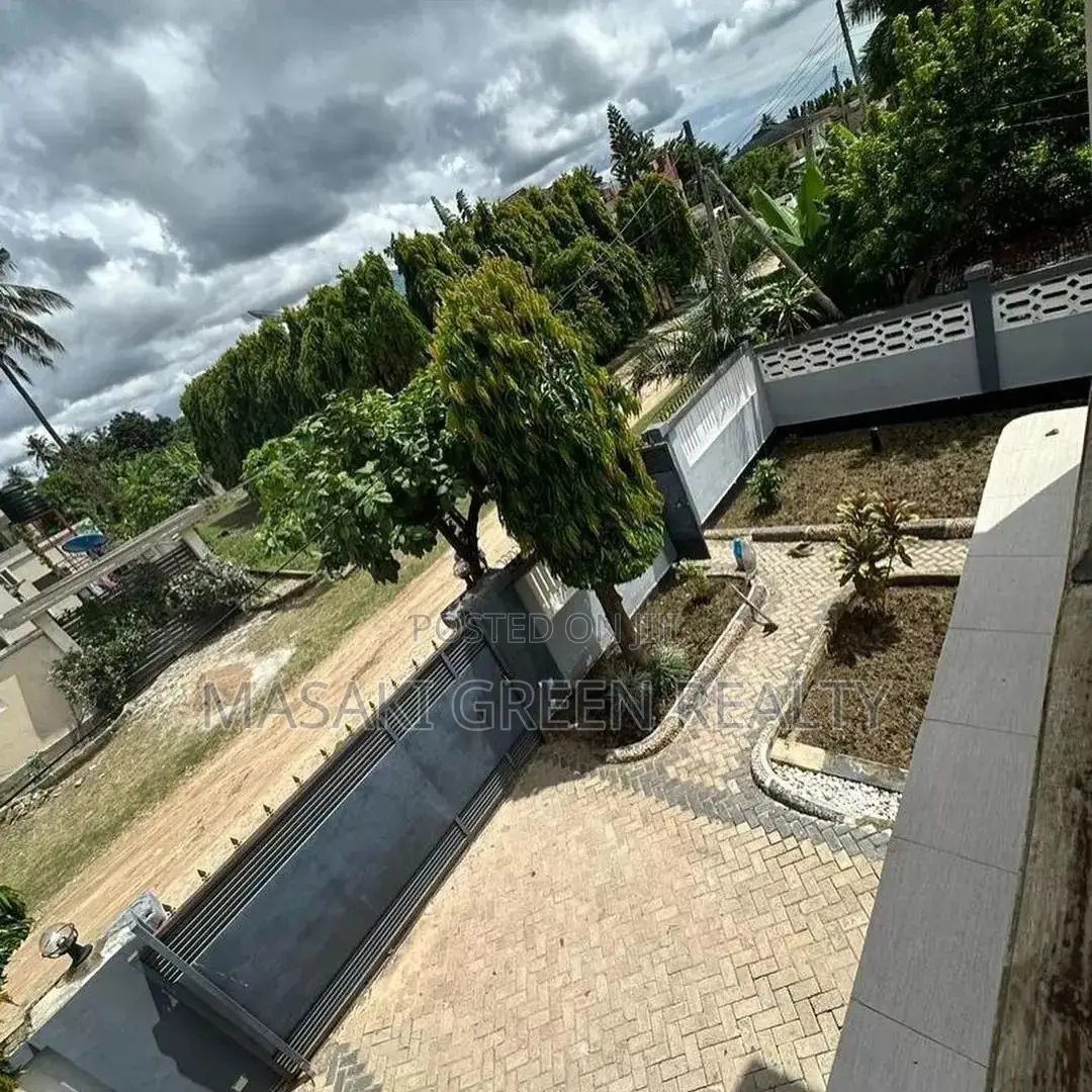 4bdrm House in Kitunda Street, Ilala for sale in Ilala