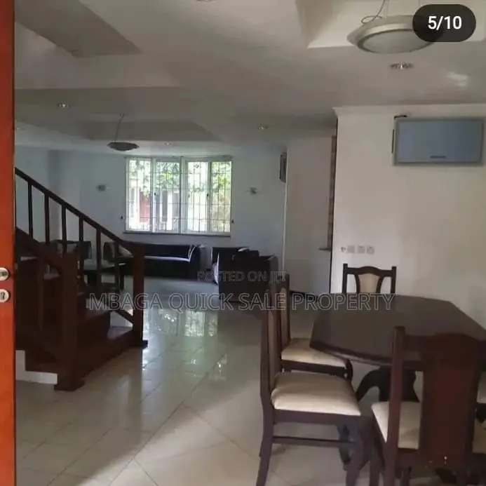 Furnished 4bdrm Villa in Oyster Bay for rent in Oyster Bay