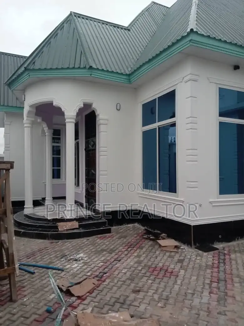 4bdrm House in Mbagala Chamazi Kwa, Temeke for sale in Temeke