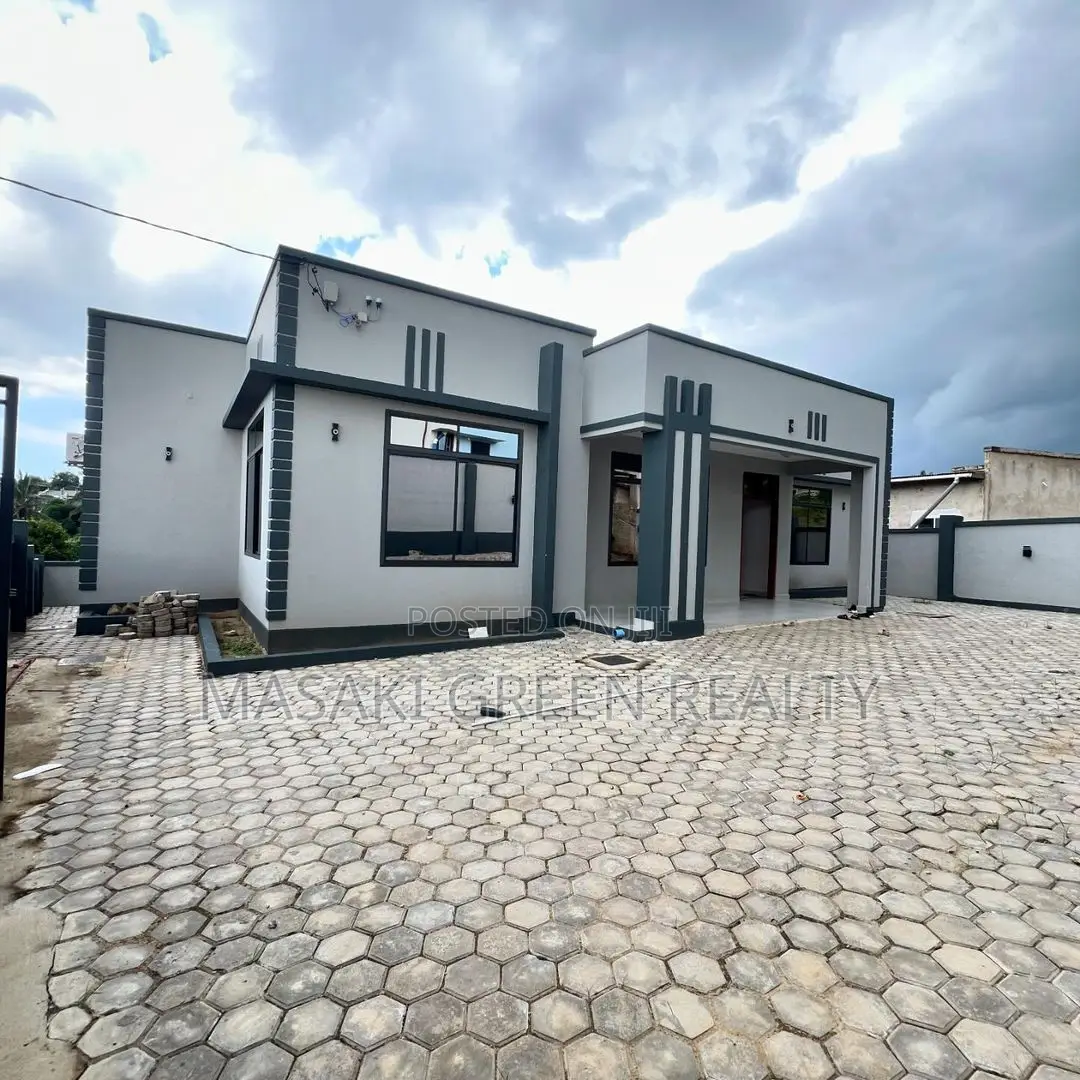 4bdrm House in Goba Kulangwa, Kinondoni for sale in Kinondoni