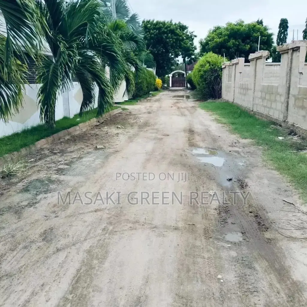 3888 Fenced Plot for Sale at Ununio Beach in Kinondoni