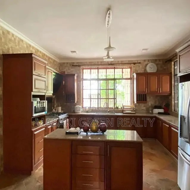 4bdrm House in Bunju B, Kinondoni for sale in Kinondoni