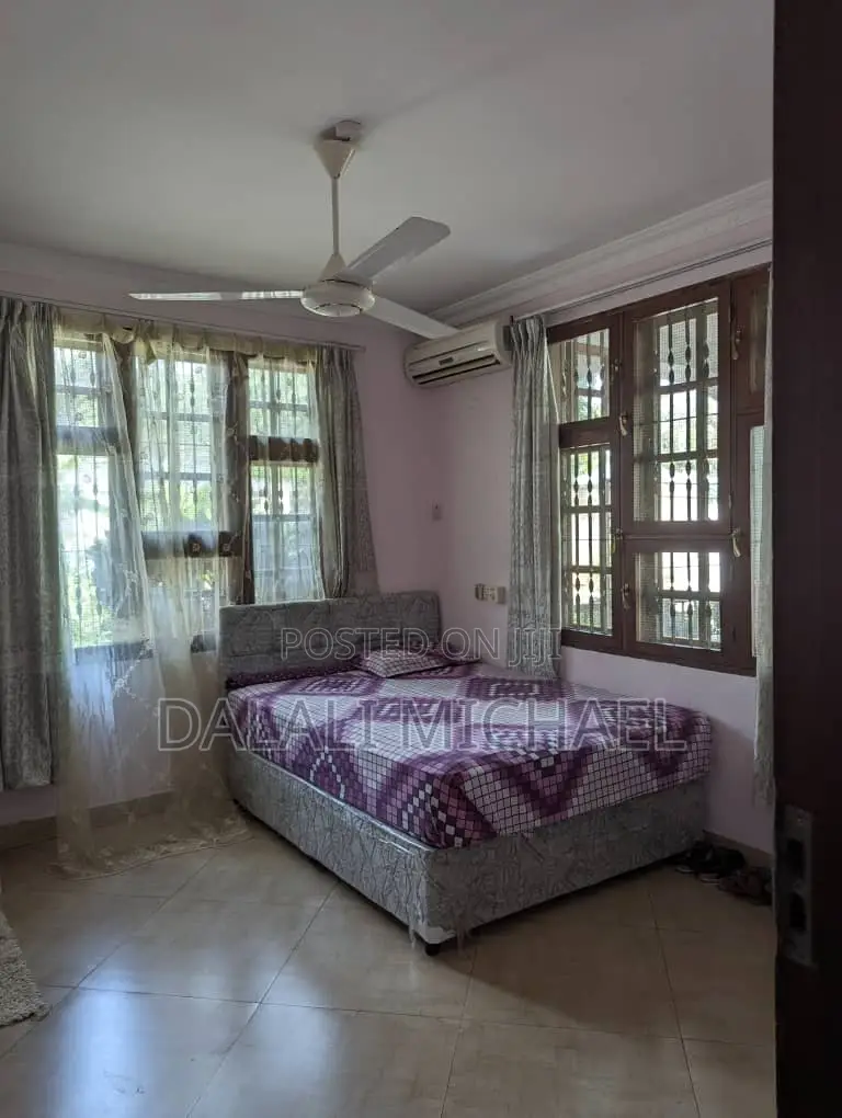 4bdrm House in Mbezibeach for sale in Mbezi Beach