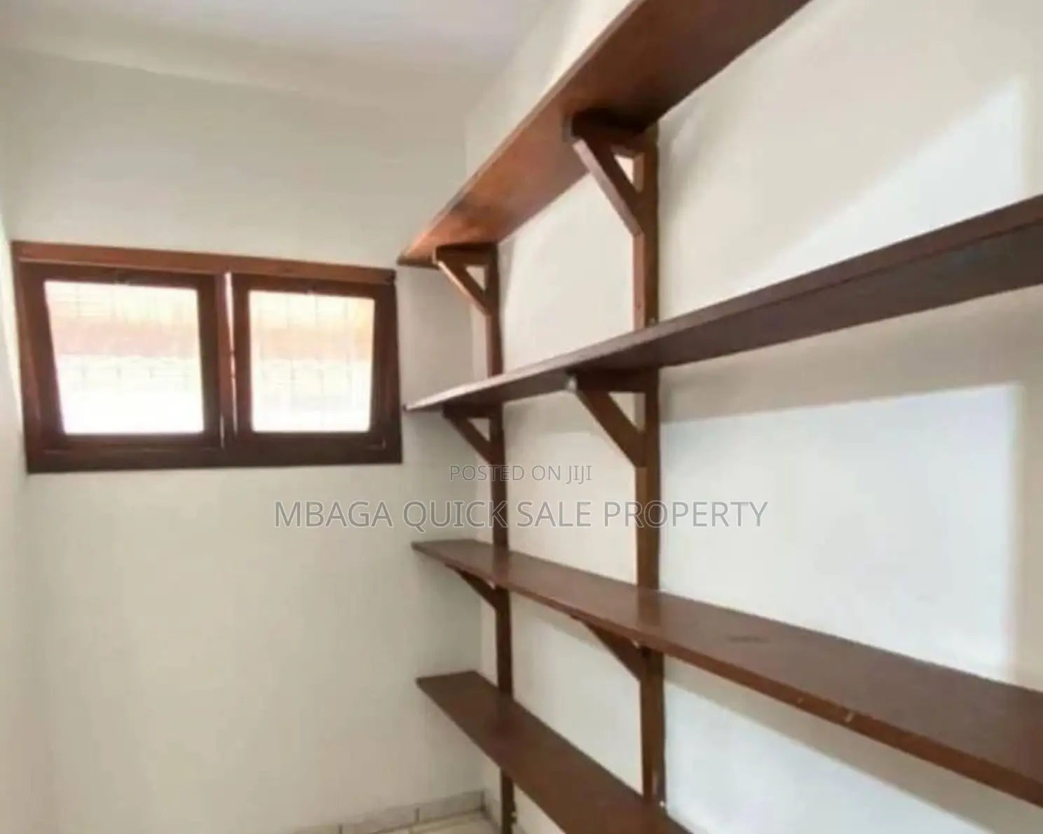 5bdrm House in Mikocheni Kwa for sale in Mikocheni