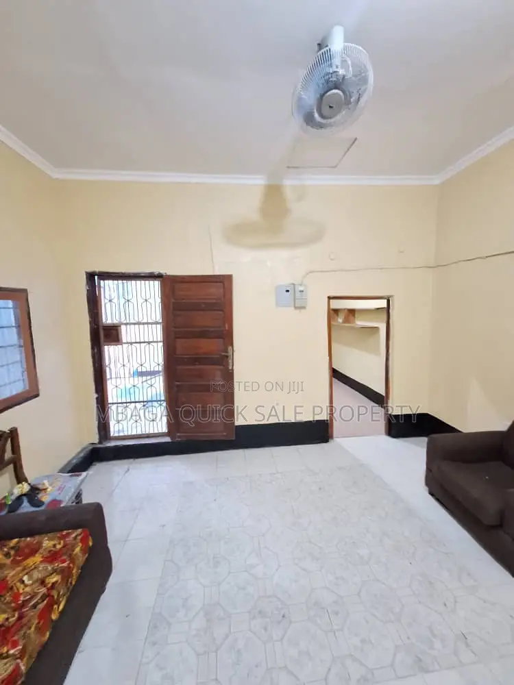 1bdrm Apartment in Oyster Bay for rent in Oyster Bay