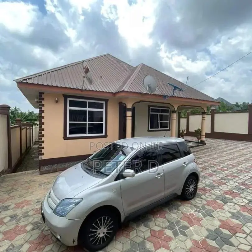 3bdrm House in Bunju for sale in Bunju