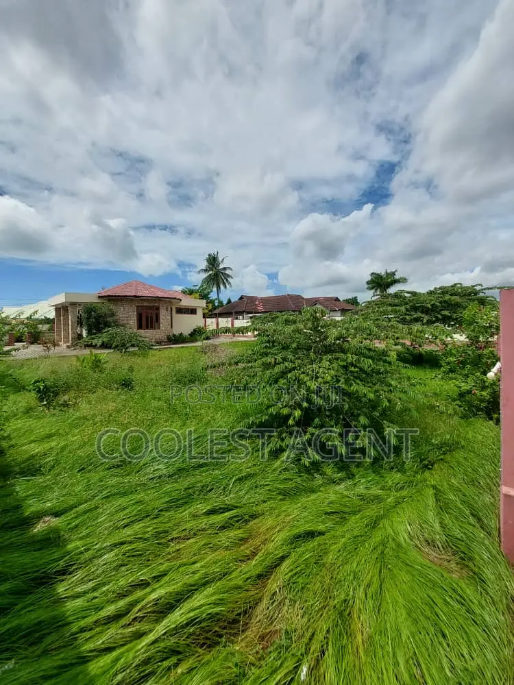 3bdrm House in Tegeta, Kinondoni for sale in Kinondoni