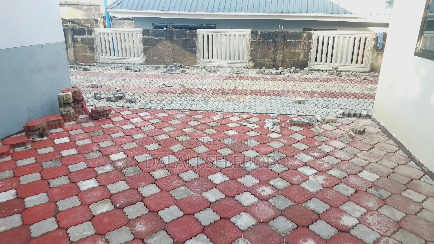 4houses Bangalore Sale at Changanyikeni Udsm in Kinondoni