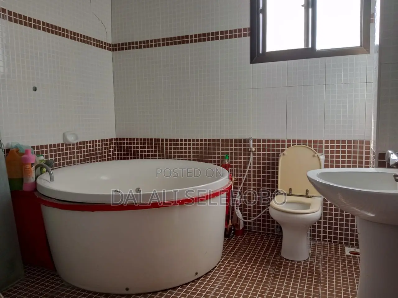 4bdrm Block of Flats in Upanga for sale in Upanga West