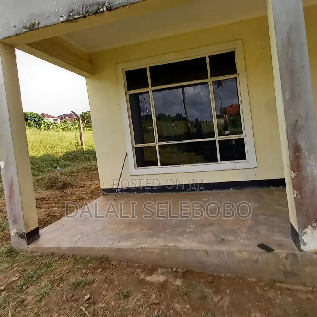 4bdrm Bungalow in Changanyikeni Udsm, Kinondoni for sale in Kinondoni