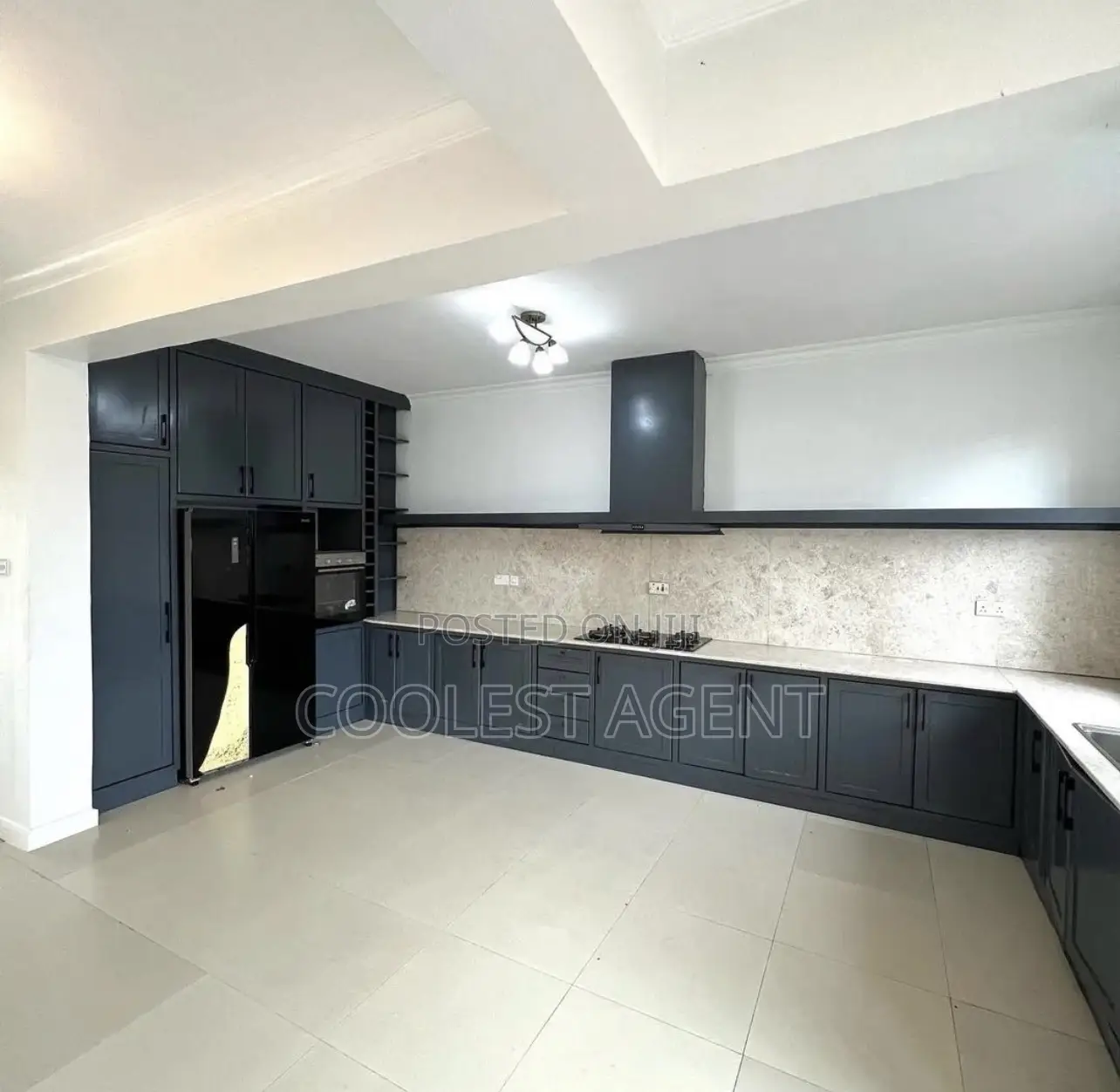 3bdrm Villa in Mbezibeach, Kinondoni for rent in Kinondoni