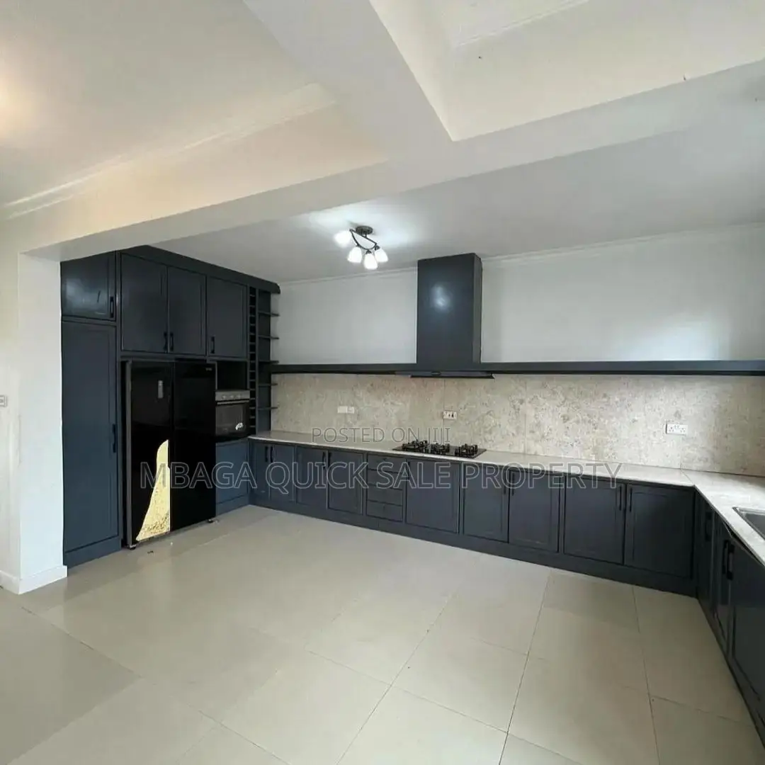 4bdrm House in Mbez Beach for rent in Mbezi Beach