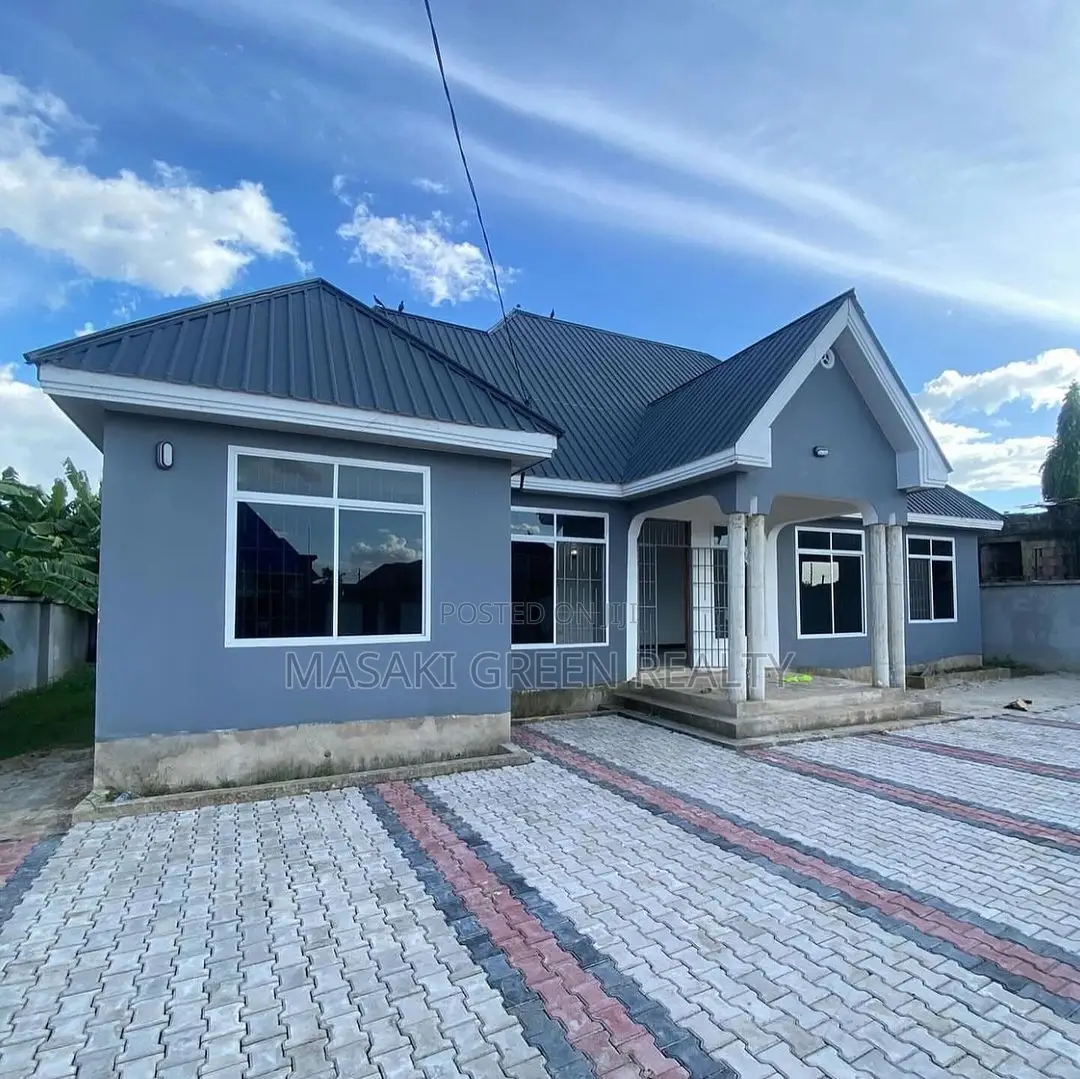 4bdrm House in Mbweni Malindi, Kinondoni for sale in Kinondoni