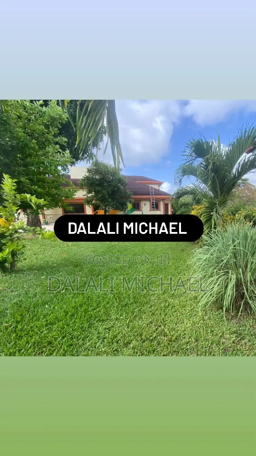 5bdrm Bungalow in Ada Estate for rent in Ada Estate