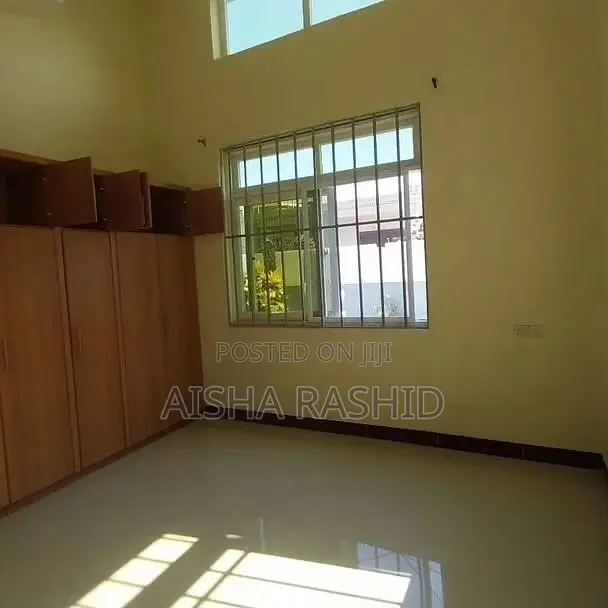 4bdrm Farm House in Kinondoni for rent in Kinondoni