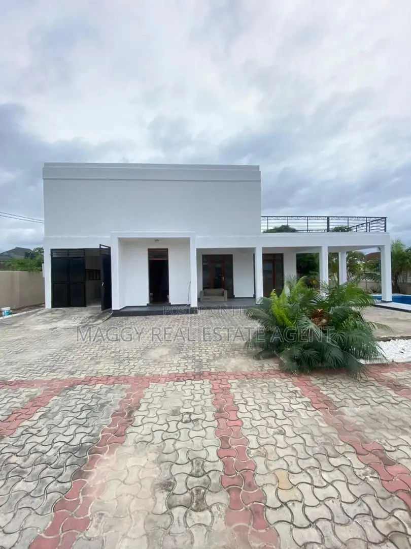 3bdrm House in Bunju Beach for rent in Bunju