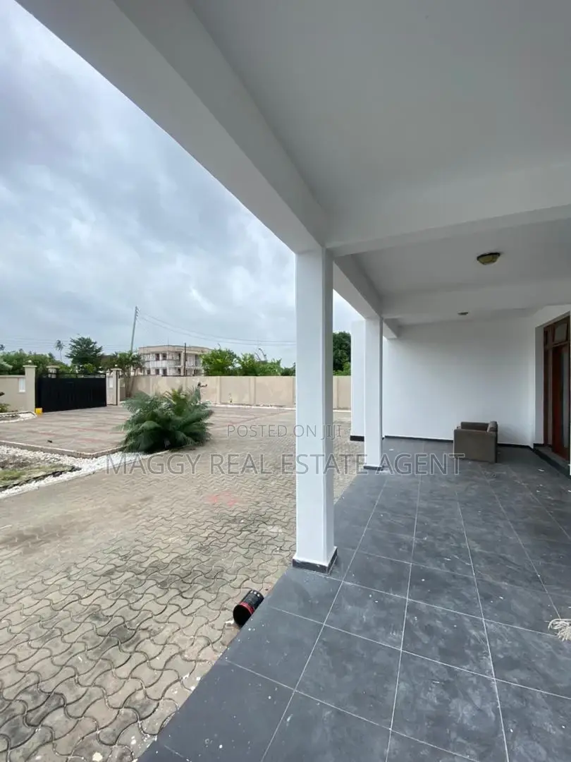 3bdrm House in Bunju Beach for rent in Bunju