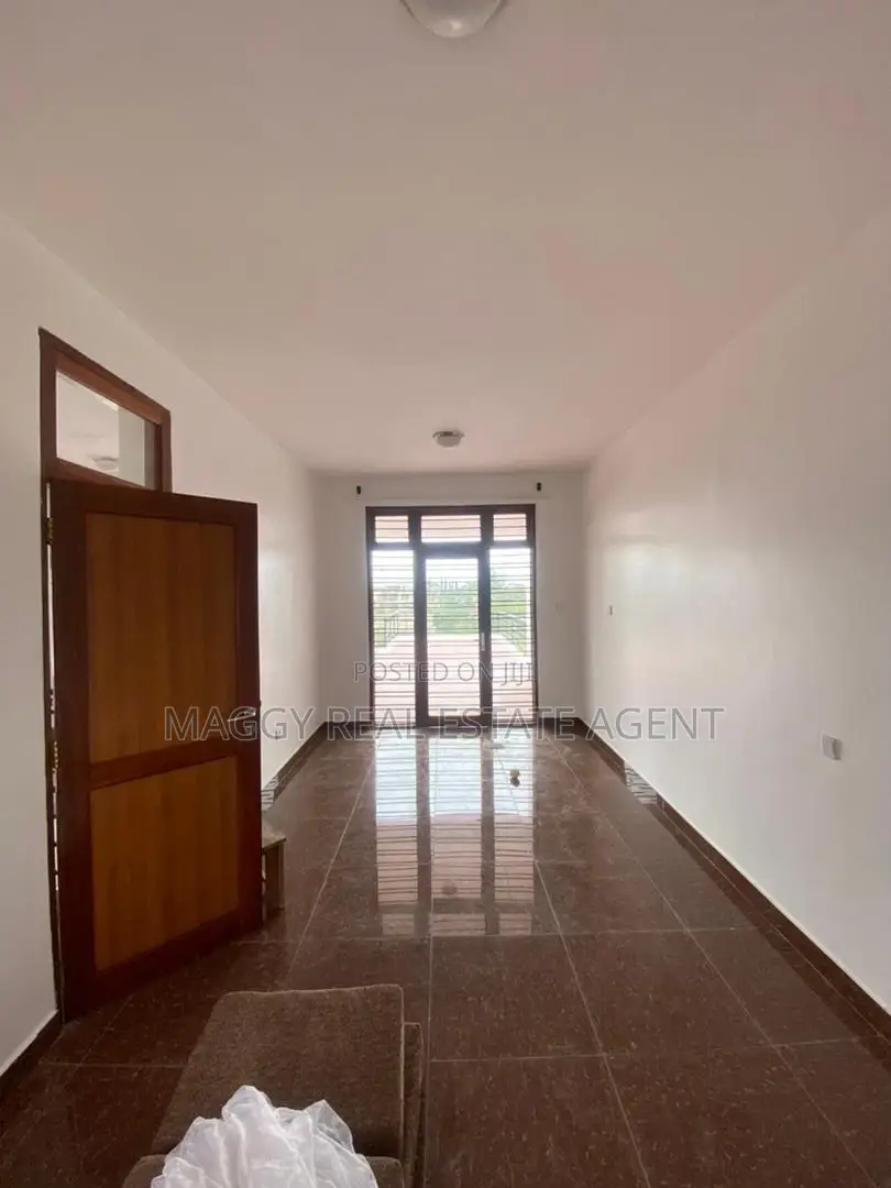 3bdrm House in Bunju Beach for rent in Bunju