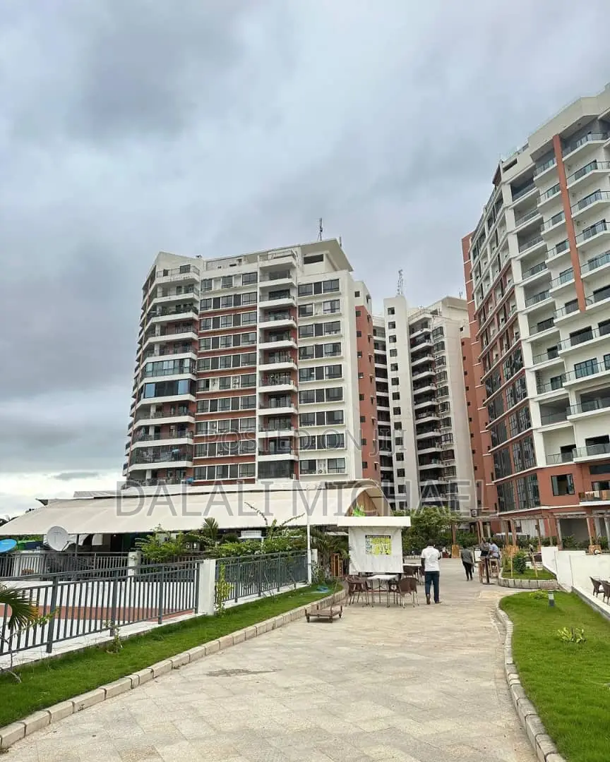 3bdrm Apartment in Palm Village, Mikocheni for rent in Mikocheni