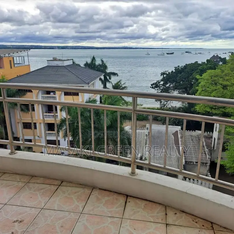 3bdrm Apartment in Penisula, Kinondoni for sale in Kinondoni