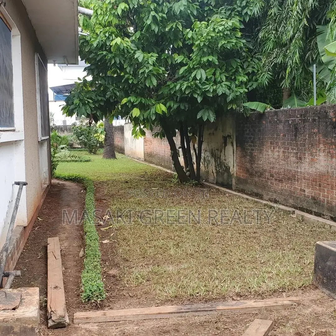 2bdrm House in Mikocheni A, Kinondoni for sale in Kinondoni