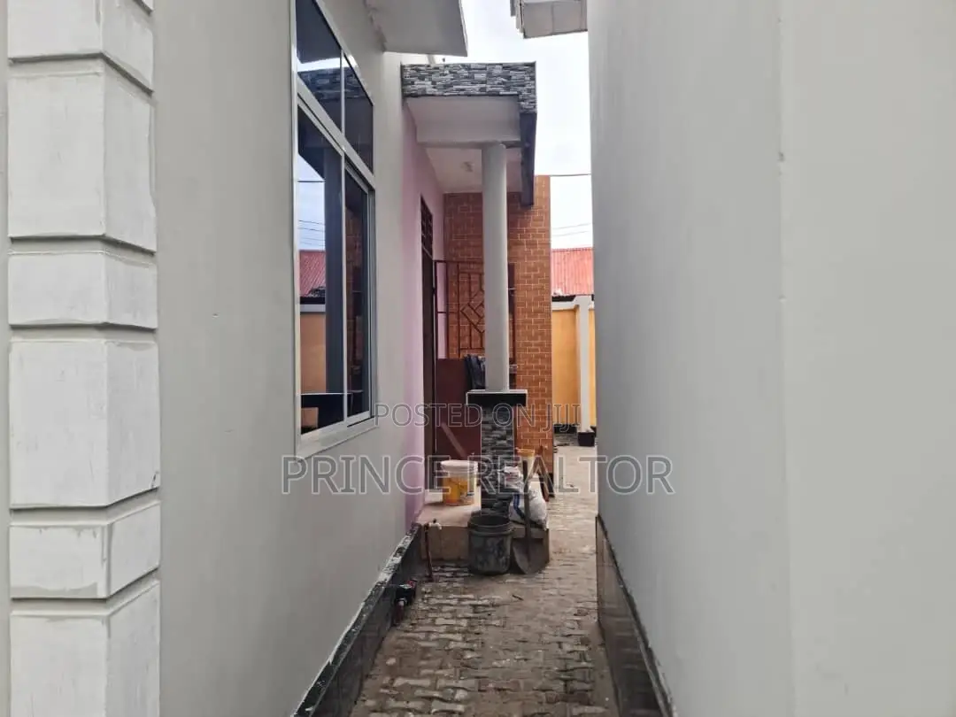3bdrm House in Mbagala Mbande, Temeke for sale in Temeke