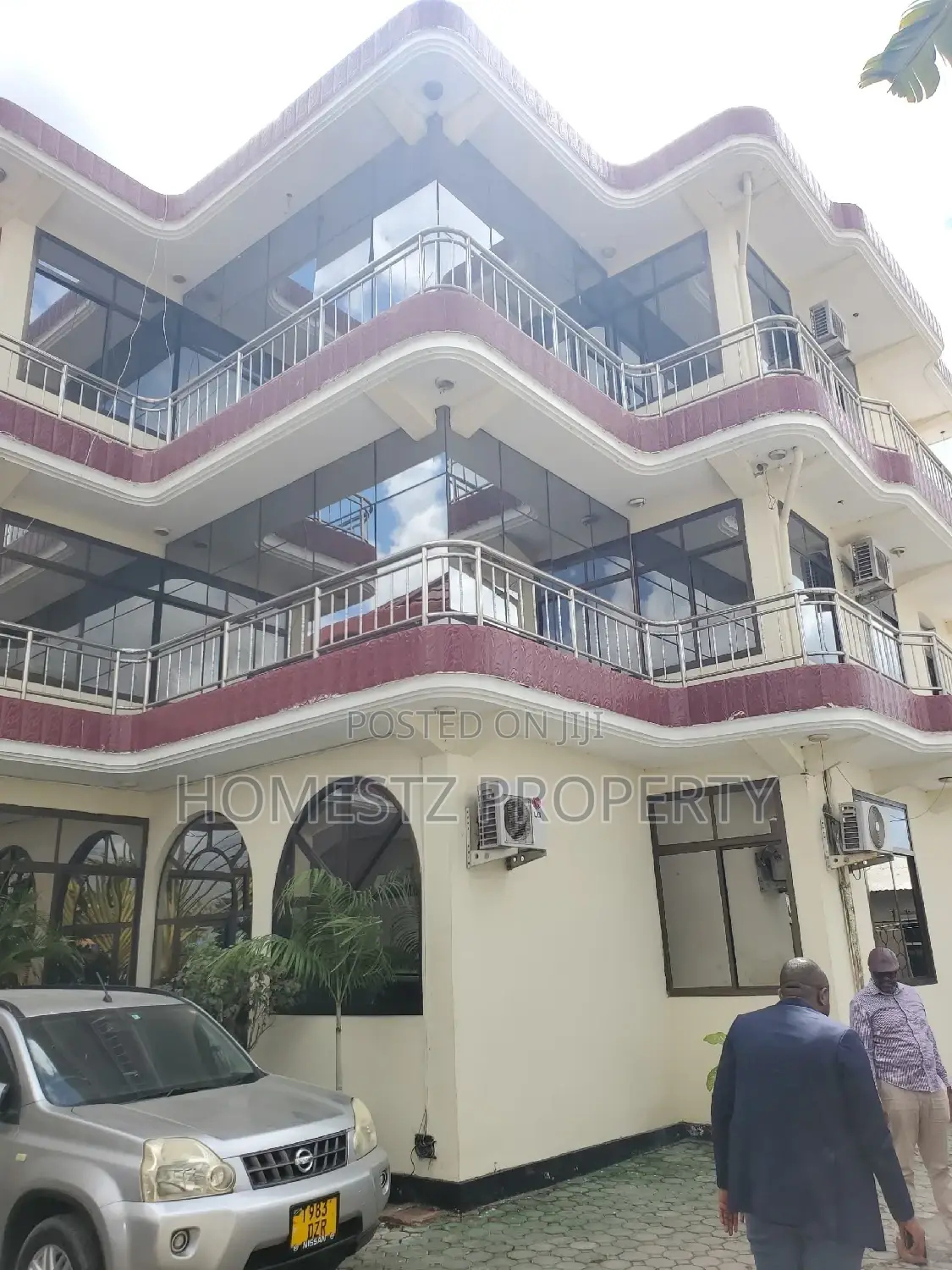 20bdrm Apartment in Kinondoni for sale in Kinondoni