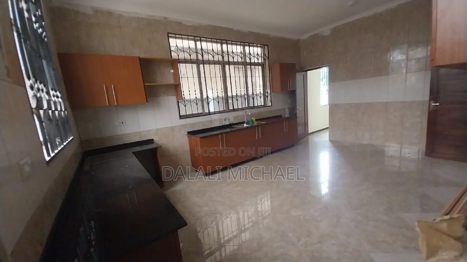 4bdrm Bungalow in Mbezibeach for rent in Mbezi Beach