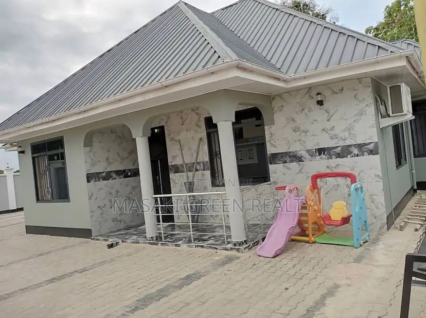 3bdrm House in Boko, Kinondoni for sale in Kinondoni