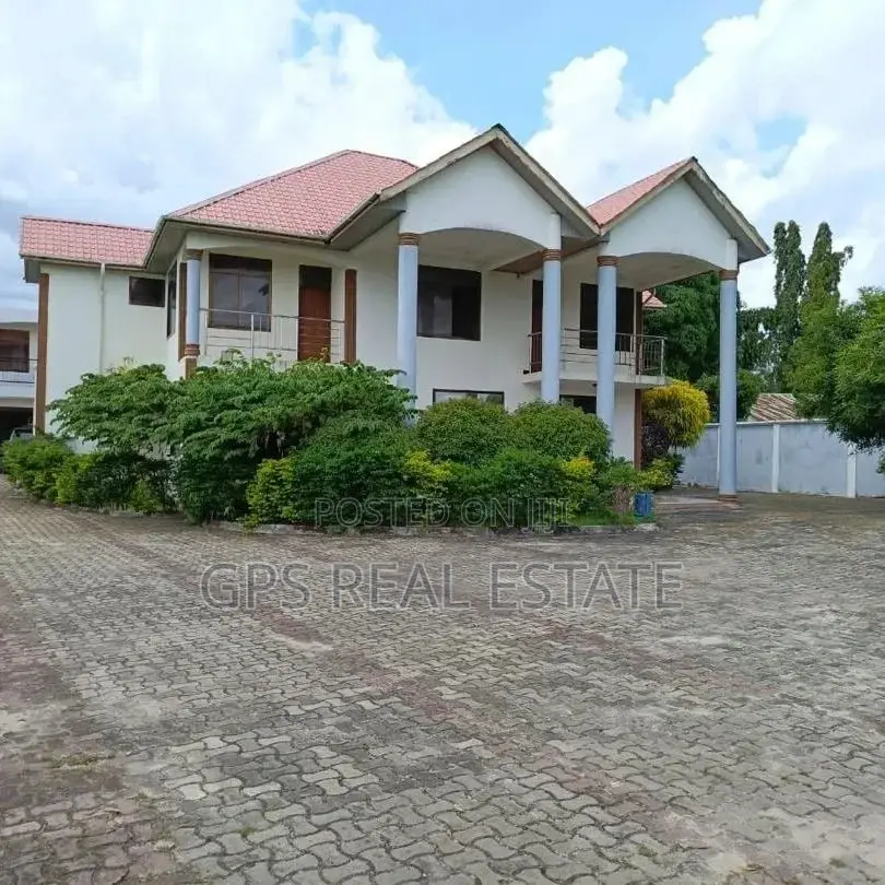 6bdrm House in Tuangoma, Kigamboni for sale in Kigamboni