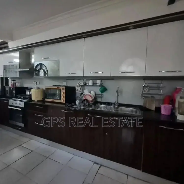 4bdrm Mansion in Mbezi Beach, Kinondoni for sale in Kinondoni