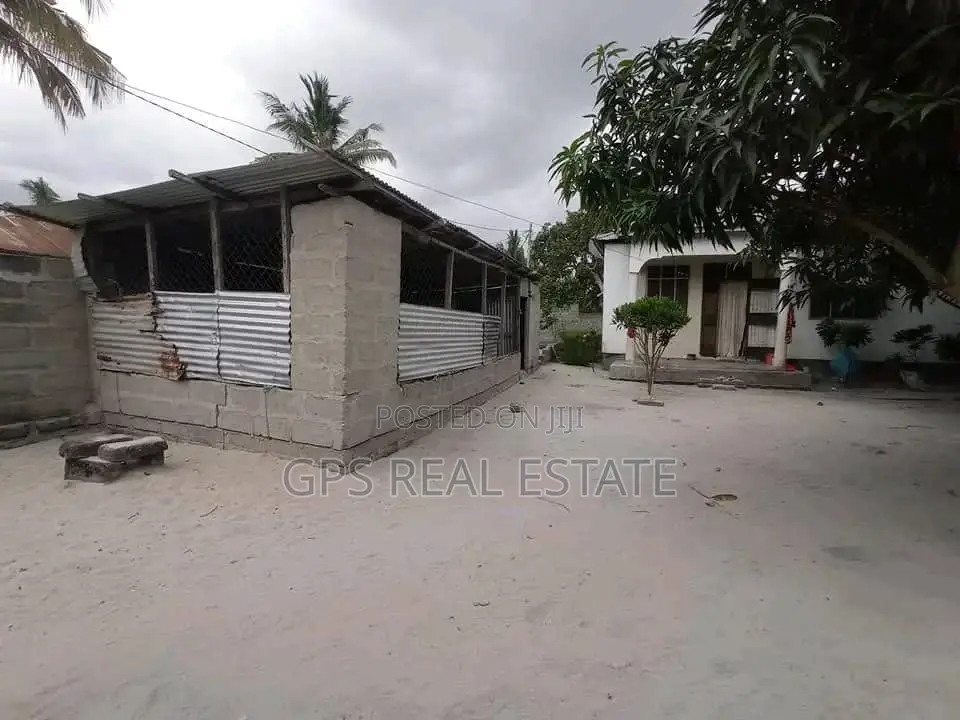 3bdrm House in Kivule Makonde, Ilala for sale in Ilala