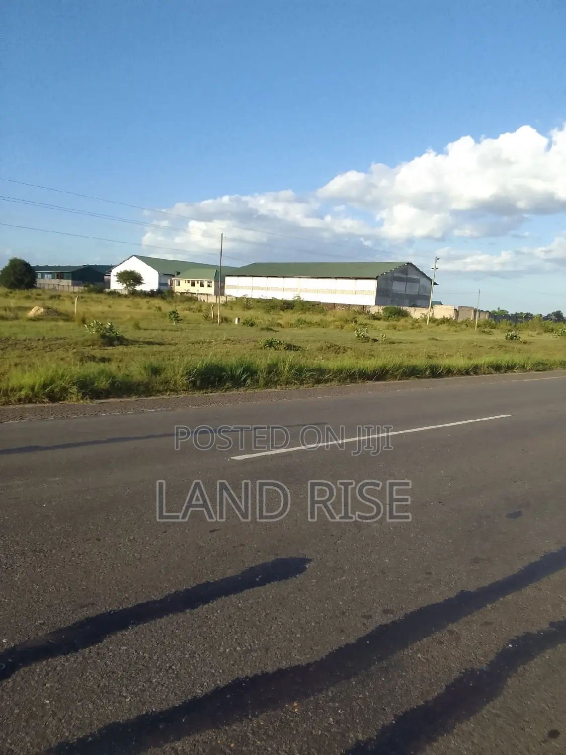 80 Acres Industrial Land in Bagamoyo in Zinga