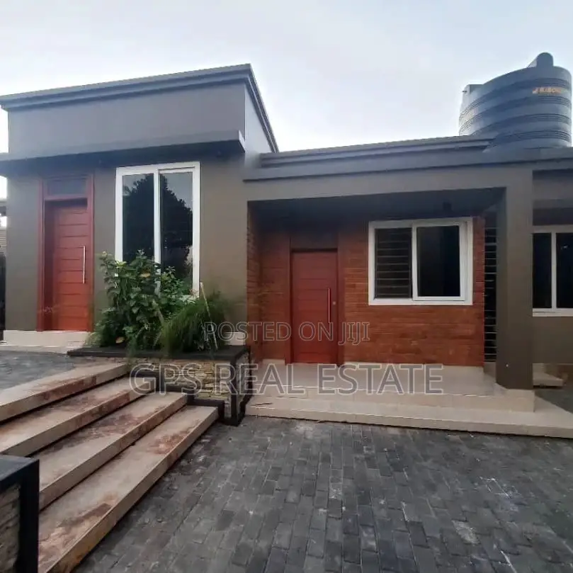 3bdrm Mansion in Madale, Kinondoni for sale in Kinondoni