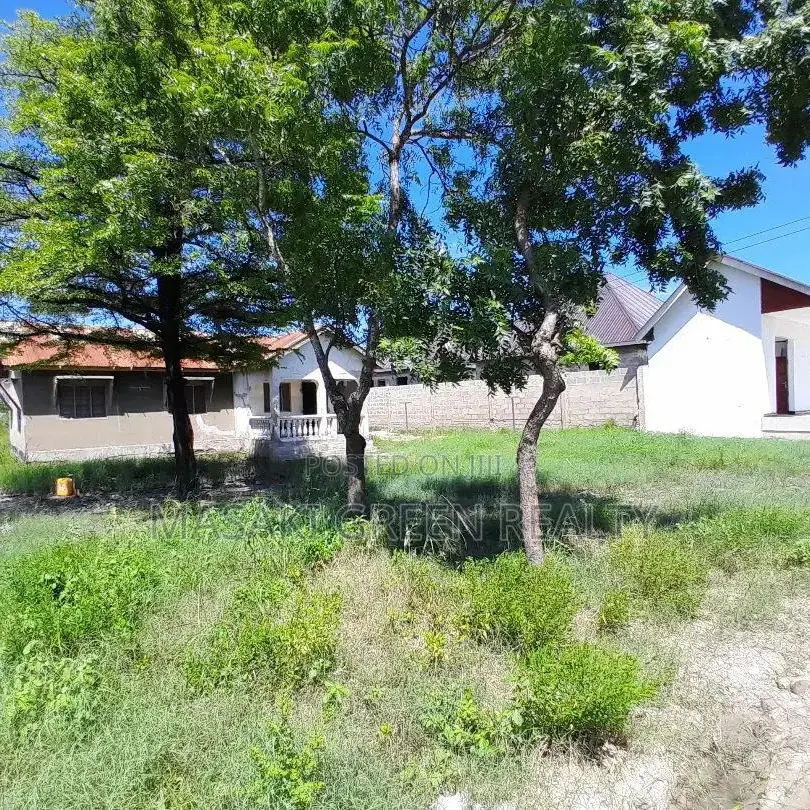 4000 SQM Plot for Sale at MBEZI Magufuli Stand in Mbezi