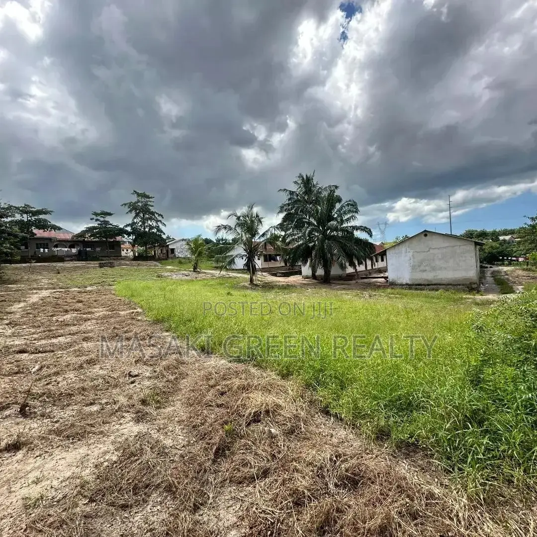 5000 SQM Plot for Sale at Goba in Goba