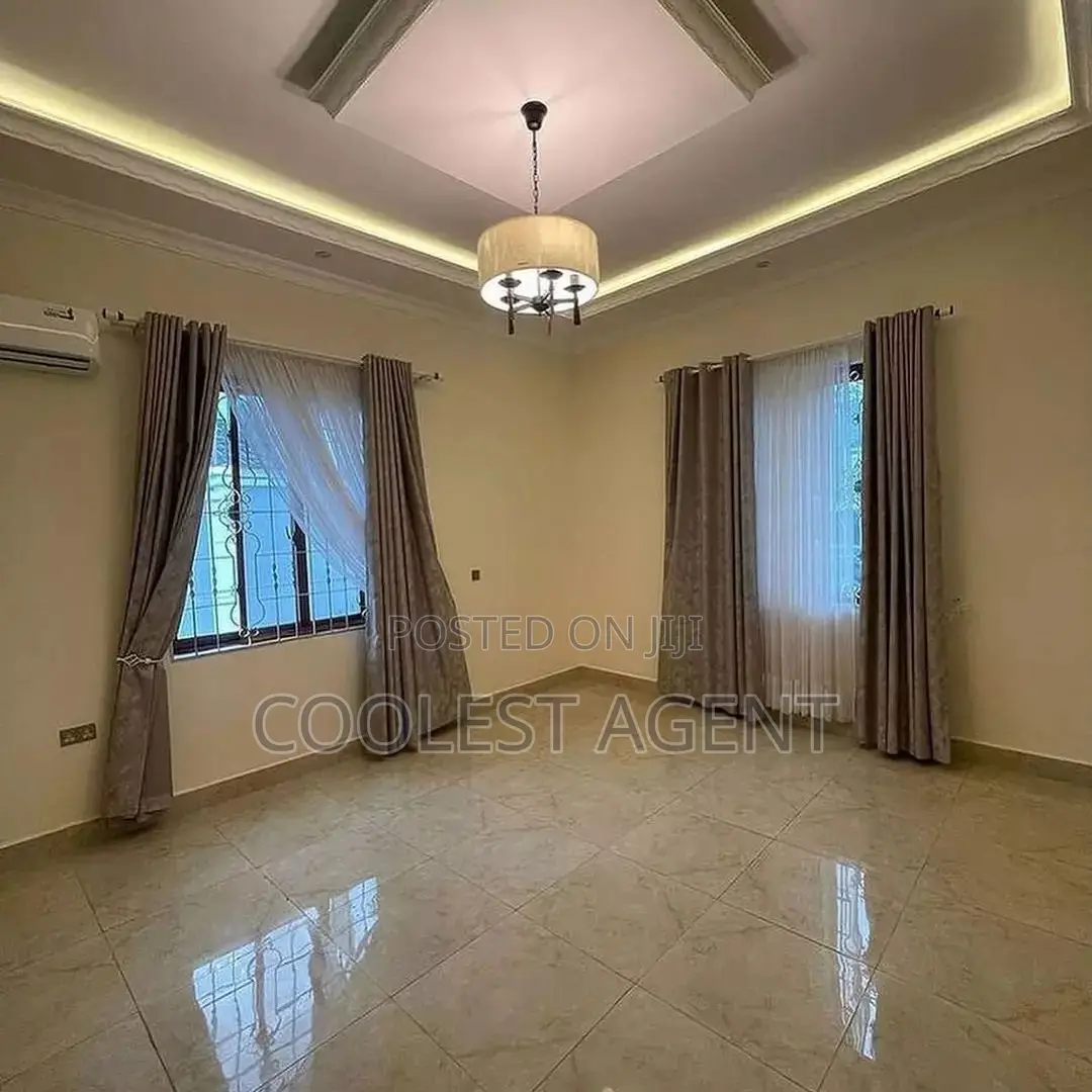 Furnished 5bdrm House in Mbezibeach, Kinondoni for rent in Kinondoni
