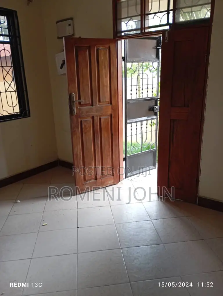 8bdrm House in Tanzania Dsm Kitunda, Ilala for rent in Ilala