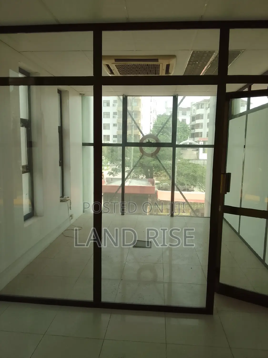 174 SQM Office Space in Kawe in Kinondoni