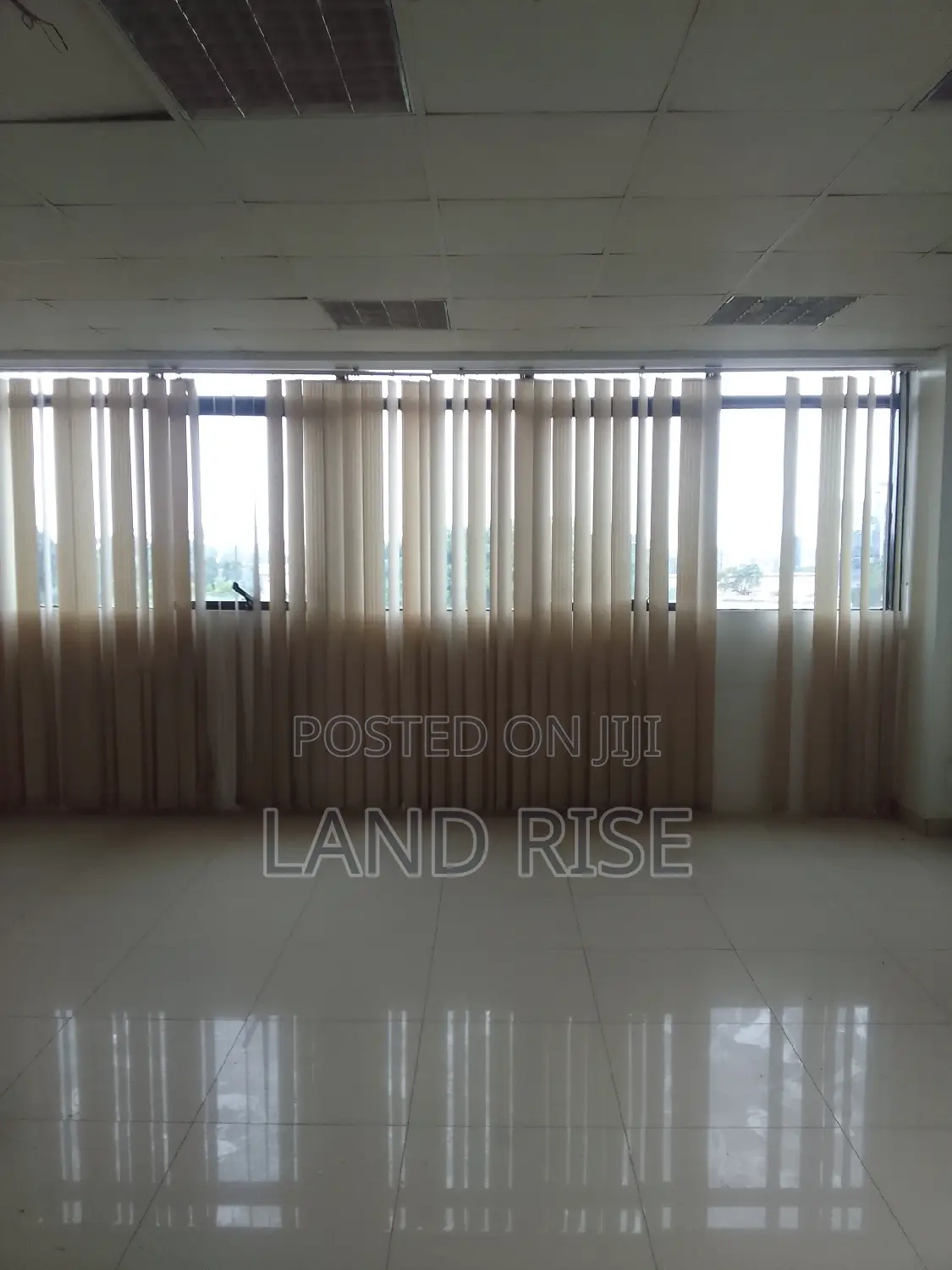 Office Space in Kariakoo in Gerezani