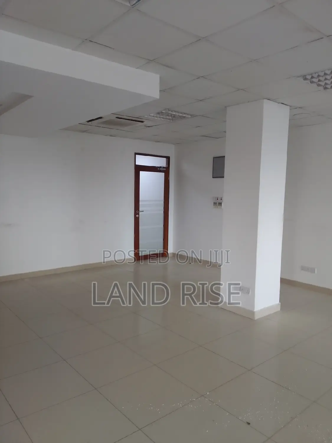 Office Space in Kariakoo in Gerezani