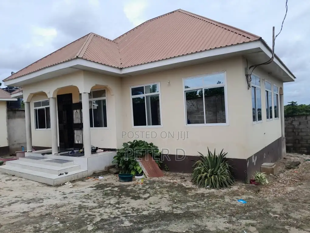 3bdrm House in Kinyerezi, Tabata for sale in Tabata