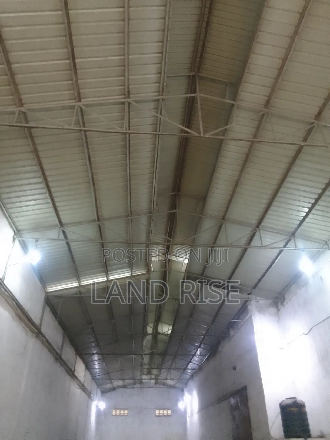 750 SQM Warehouse in Chang'ombe in Chang'ombe