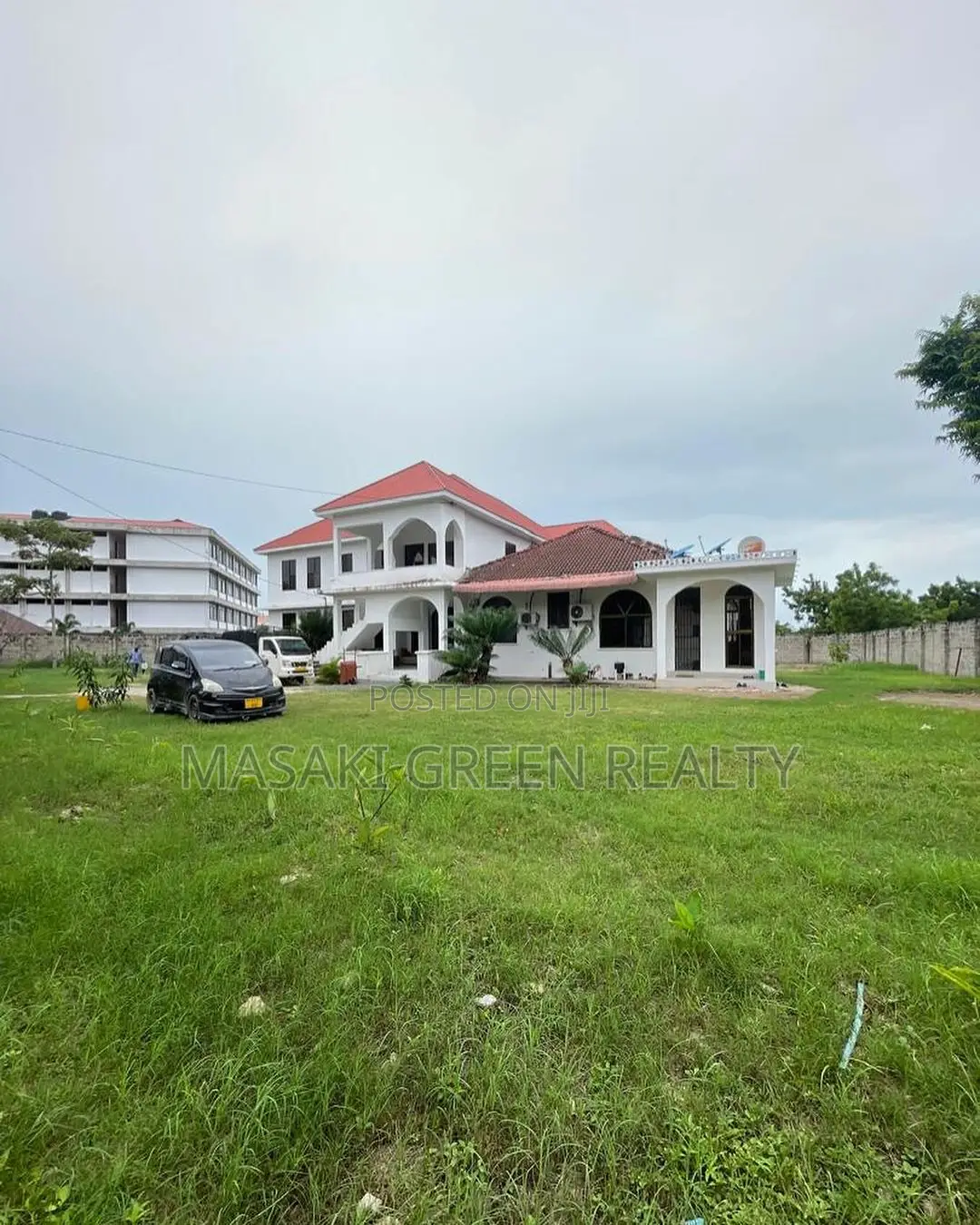 8bdrm House in Bahari Beach, Kinondoni for sale in Kinondoni