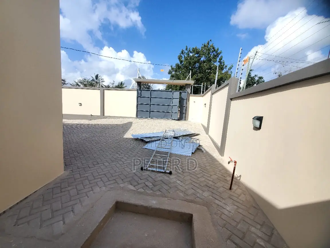 1bdrm House in Mbezi for sale in Mbezi