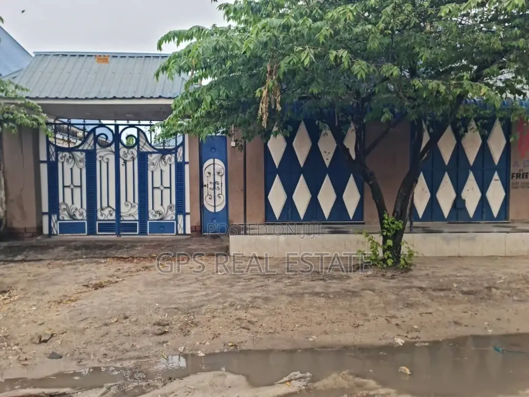 5bdrm House in Mbagala Mzambarauni, Temeke for sale in Temeke